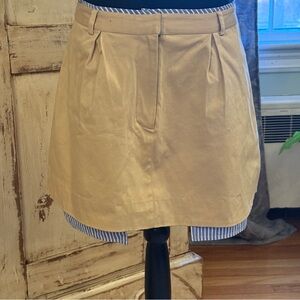 Anthropologie Khaki Mini Skirt with Blue/White Stripe pockets. Size 8. Preppy